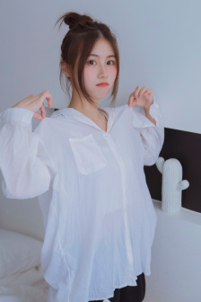 久久久久久国产精品网站胸大女友